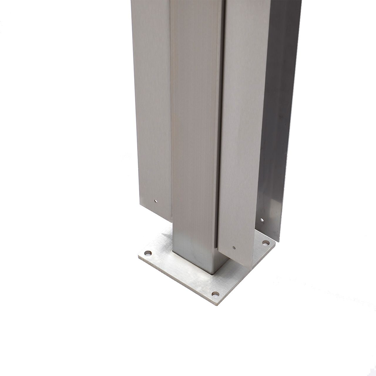 A17522_Mittelpfosten_TAO_6x6cm_Edelstahl_1_1280x1280.jpg